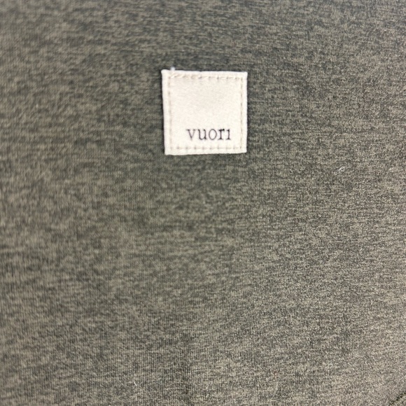 Vuori Women’s olive Green Leggings - Picture 6 of 8